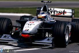 The slr is being manufactured at the mclaren technology centre and was launched at the frankfurt motorshow in 2003. Mclaren Mercedes Return Their Previous 20 F1 Cars In Pictures Racefans