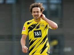 Thomas delaney (thomas joseph delaney, born 3 september 1991) is a danish footballer who plays as a central defensive midfielder for german club borussia dortmund apr 12, 2021. Borussia Dortmund Kalahkan Hoffenheim Thomas Delaney Dapat Pujian Liga Olahraga