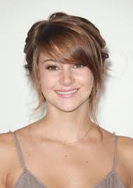 This best suits wavy hair. 60 Different Types Of Fringes To Try In 2021 Find Your Fringe Match