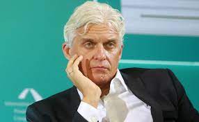 Об этом он сообщил в документальном фильме «олег. Tinkov Prizval Ne Zavodit Raka Za Kamen V Konflikte S Blogerami Obshestvo Rbk