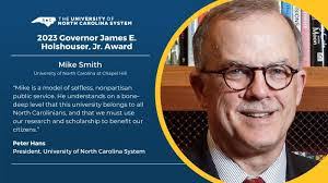 Rebecca Badgett's Instagram, Twitter & Facebook