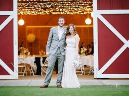 Portland Wedding Venues On A Budget Affordable Oregon Wedding Venues Portland Wedding Venues Aurora Wedding Portland Weddings