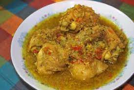 Resep Ayam Betutu Yang Asli Adalah Menggunakan Ayam Kampung Utuh Bumbu Yang Lebih Lengkap Ada Sebagian Yang Dimasukan Ke Dalam Resep Ayam Resep Resep Makanan
