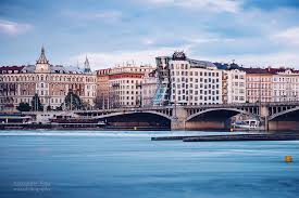 Es ist das erste gebäude in prag. Prag Tanzendes Haus Langzeitbelichtung Foto Bild Architektur Europe Czech Republic Bilder Auf Fotocommunity