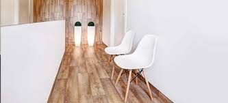Sono diversi gli aspetti da tenere in considerazione per arredare sala da pranzo. Come Arredare Una Sala D Attesa Con Stile Tavolisedie Com Vendita Tavoli E Sedie Di Qualita A Prezzi Competitivi