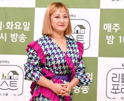 박나래는 기획부터 캐릭터, 연기, 소품까지 꼼꼼하게 점검하고 적절하게 표현 하는 것이 저의 책임과 의무였는데 저의 미숙한 대처능력으로 많은 분들에게 실망감을 안겨드렸습니다라며 앞으로의 언행에 주의를 기울일. ë°•ë‚˜ëž˜ ë‚˜ìœ ì†ë•Œë¬¸ì— ê²°êµ­ ì„±í¬ë¡± ê³ ë°œì— ê²½ì°° ìˆ˜ì‚¬ í•œê²½ë‹·ì»´