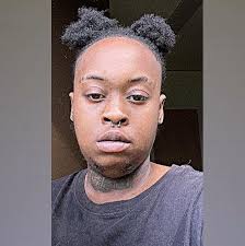 My heart breaks for woah Vicky. She has been in Brazil since July and it's  very clear that shes been trafficked. She looks so lost. You can see it in  her eyes