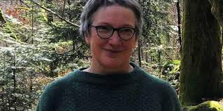 Gartenbauingenieurin erklärt, wie sich Kiesgärten von Schottergärten  unterscheiden