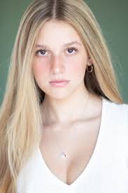 Victoria Johnson Singer Profile