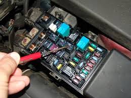 It reveals the parts of the circuit as simplified shapes and also the power and also signal links between the devices. Car Maintenance Things You Should Know When The Fuse Keep Blowing