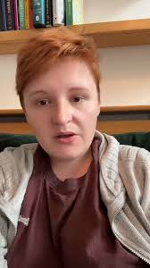 @TinyWriterLaura's video Tweet