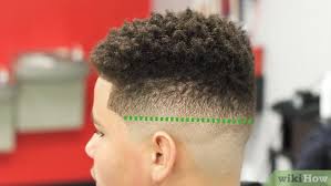 Learn more about the variations of this distinctive cut. How To Give A Fade Haircut To Males With Pictures Wikihow
