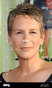 JAMIE LEE CURTIS ATTENDS THE 'FREAKY FRIDAY' FILM PREMIERE IN HOLLYWOOD.  PICTURE: UK PRESS Stock Photo