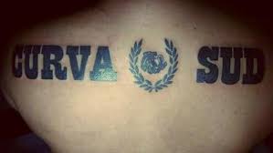 They believed these markings would not only give them great powers but also protect them. Deretan Tato Suporter Sepakbola Indonesia Totalitas Indosport