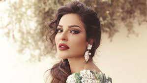 هذا هو الوضع الصحي لـ نادين نسيب نجيم بعد حادثة انفجار بيروت Fashion Pearls Jewelry
