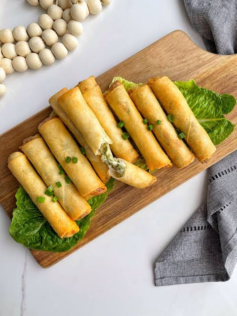 SPRING ROLLS CHEESE  (6 pieces )
