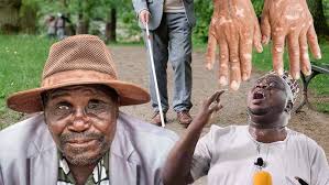 SHEIKH AJ-MAL MTOTO WA ABUU JADAWI AKISOMA QUM QUM YA HABIBI