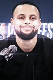Curry Smiling in His Interview Against The Kings