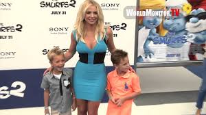 That makes sean preston and jayden james big. Britney Spears And Her Adorable Kids Arrive At The Smurfs 2 World Film Premiere Youtube