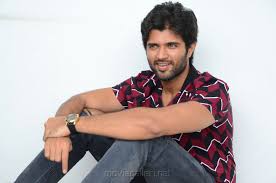 If you looking to get the best hairstyle and you are not sure what hairstyle is best for you, give this one a try. 2019 Hairstyle Geetha Govindam Hero Hair Style