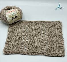 Stola stricken lochmuster stricken häkeln vorlagen brosche blumenmuster häkeln muster strickmuster diy und selbermachen selbstgemacht. Strickmuster