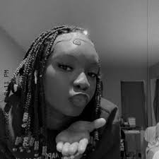 Who is the better rapper, Lil Kim or Sexy Red?