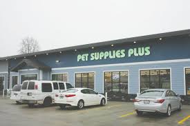 Medical district veterinary clinic at illinois. Pet Supplies Plus Opens News The Mcdonough County Voice Macomb Il