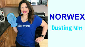 The e cloth dusting mitt had a light smell that reminded me of a hotel room. Norwex Dust Mitt Youtube