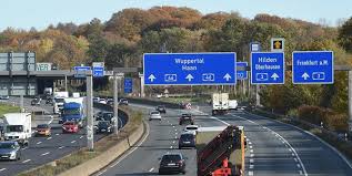 Hilden Funf Lkw Sorgten Nach Einem Doppel Unfall Auf Der A3 Fur Chaos Im Hildener Kreuz Express De