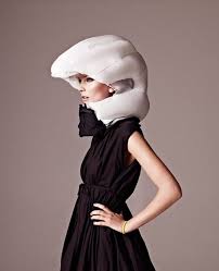 Swedish Design Company Wins Award For Invisible Cycle Helmet Digital Trends Bike Helmet Cool Bike Helmets Helmet