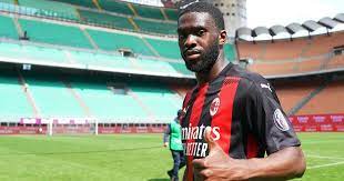 Zlatan signs new milan deal ✍️. 10 Quotes On Fikayo Tomori S Fine Form At Ac Milan Maldini Capello Tuchel Planet Football
