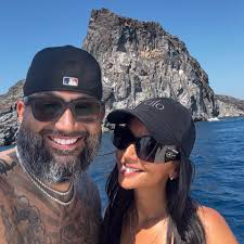 Who does everyone use for a dog sitter? Mine is out of town for the weekend  unexpectedly and we need someone to let our dogs out a few times while  we're gone.