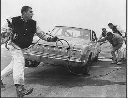 Pontiac grand prix richard petty received many good reviews of car owners for their consumer qualities. Maurice Petty With The Air Hose During A Pit Stop For Richard Petty S 64 Plymouth Nascar Racing Nascar Racing