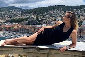 Причем, представляет более, чем удачно. Tancy V Kupalnike Recepty I Trenirovki Chto Postit Svitolina V Tik Tok Isport Ua