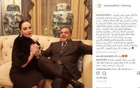 تزوج علاء الخواجة في البداية من إسعاد يونس ثم من شريهان، وعاشت الزوجتان في السر لفترة ليست قصيرة إلى أن تم إعلان الزواج أمام الجميع، خصوصا عندما أنجبت شريهان ابنتها الوحيدة «لولوه» قبل أن تتعرض لمصابها الأخير. Ø¨Ø§Ù„ØµÙˆØ± Ø±Ø³Ø§Ù„Ø© ØºØ±Ø§Ù… ÙˆØ§Ø­ØªØ±Ø§Ù… Ù…Ù† Ø´Ø±ÙŠÙ‡Ø§Ù† Ø¥Ù„Ù‰ Ø²ÙˆØ¬Ù‡Ø§ Ø¹Ù„Ø§Ø¡ Ø§Ù„Ø®ÙˆØ§Ø¬Ø© Ù…Ø¬Ù„Ø© Ø³ÙŠØ¯ØªÙŠ