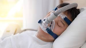 Ce traitement des apnées du sommeil consiste en l'utilisation d'un appareil qui, pendant la nuit, envoie l'air dans les voies respiratoires avec une légère surpression. Apnee Du Sommeil Traitement Symptomes Appareil De Quoi S Agit Il