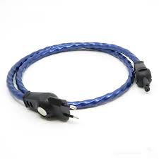 Aurora 7 olarak isimlendirilen bu dizüstü bilgisayar. Wireworld Mini Aurora 7 Netzkabel Mit Iec C7 Original Dienadel De