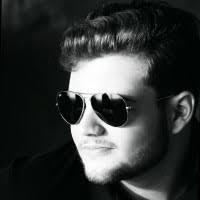 90+ perfis com “Andersen”