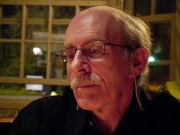 Why do Hunter PGP rotors spray water around the entire circumference of the  nozzle?