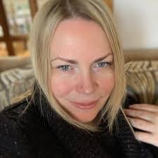 Alexandra Mcmanus's Instagram, Twitter & Facebook