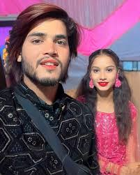 Raj Parihar's Instagram, Twitter & Facebook