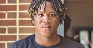 Checking in with 2026 offensive tackle prospect Emanuel Tucker