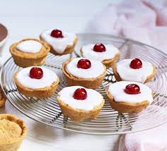 Make our favourite autumn dessert recipes, from indulgent family puddings and simple seasonal fruit crumbles, to impressive treats for entertaining Easy Baking Recipes Bbc Good Food