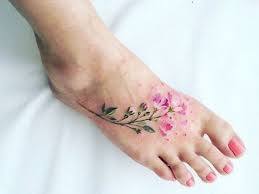 Foot tattoo meanings, symbolism, designs and ideas with great images for 2021. 80 Beautiful Foot Tattoos For Women
