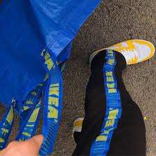 There Is No Stopping The Ikea Frakta Blue Bag Ikea Hackers Modestil Frauen Taschen Taschen