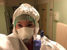 Pracovní povinnost studentům zdravotnických oborů uložila vláda za epidemie koronaviru zatím dvakrát, působili především jako pomocný zdravotnický personál. Zruseni Pracovni Povinnosti Studentu Vseobecneho Lekarstvi Lekarska Fakulta Masarykovy Univerzity Muni Med