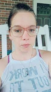 Ashley Utterback's Instagram, Twitter & Facebook