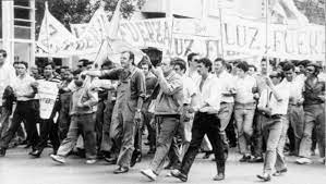 Fue uno de los integrantes del staff inicial de la revista gente. El Cordobazo A 50 Anos Va Con Firma