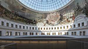 Du lundi au dimanche de 11h à 19h nocturne le vendredi et le samedi jusqu'à 21h le premier samedi du mois, nocturne gratuite de 17h à 21h fermeture le mardi et le 1er mai. La Bourse De Commerce Pinault Collection Le Nouvel Ecrin De L Art Contemporain Se Devoile A Paris