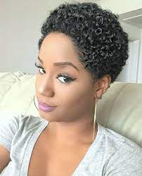 Frisuren 2020 Hochzeitsfrisuren Nageldesign 2020 Kurze Frisuren Curly Hair Styles Hair Trends Natural Hair Styles
